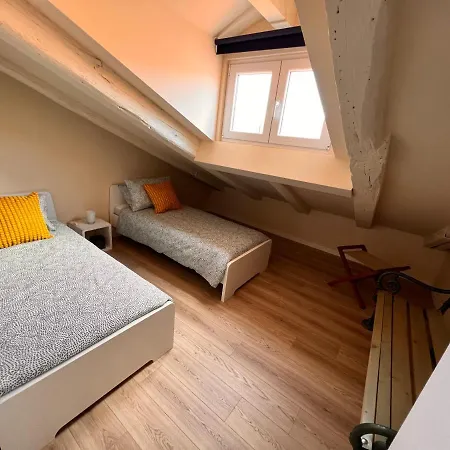 Mansarda Mazzini * Triëst